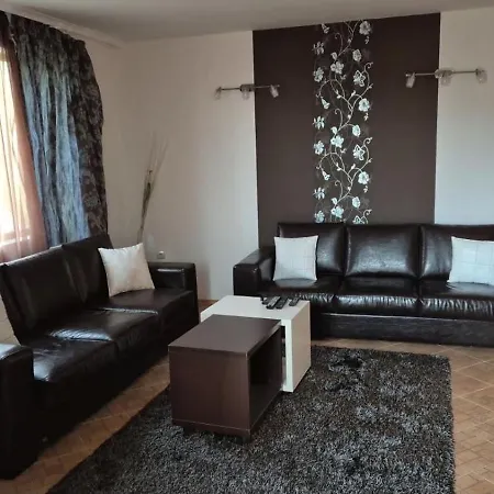 доби Apartment